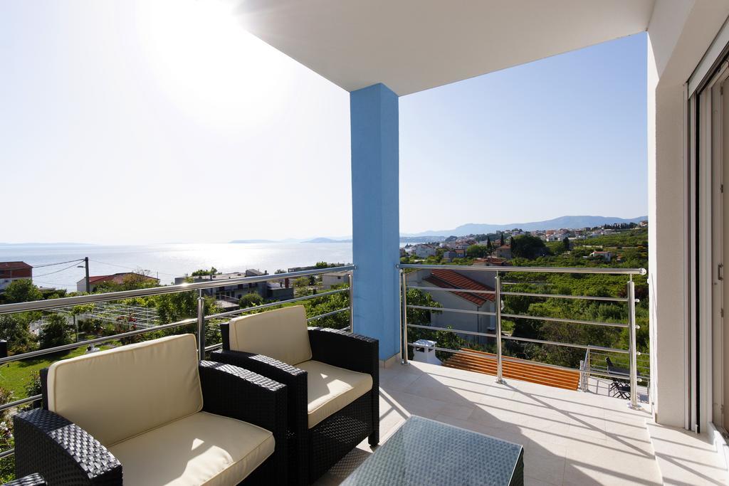 Villa Mermaid Your Croatian Haven With Luxury Pool And Scenic Views Podstrana Eksteriør bilde