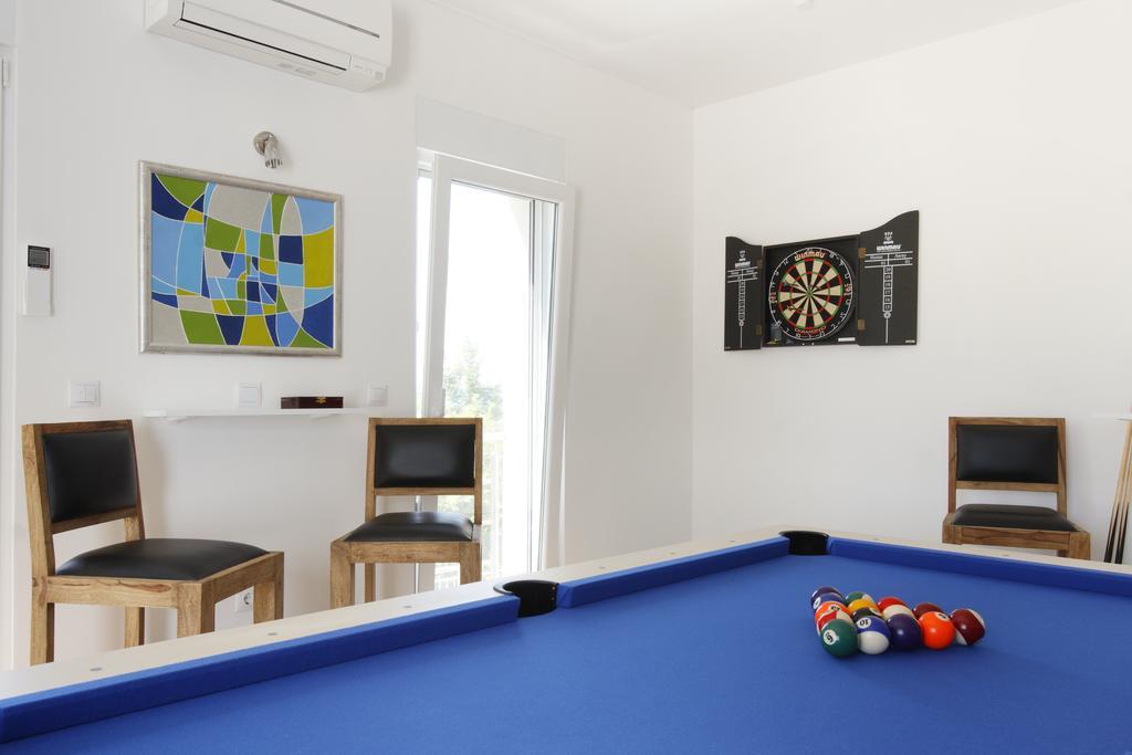 Villa Mermaid Your Croatian Haven With Luxury Pool And Scenic Views Podstrana Eksteriør bilde